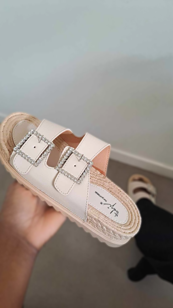 sandales plateforme chuncky doubles brides strass couleur beige