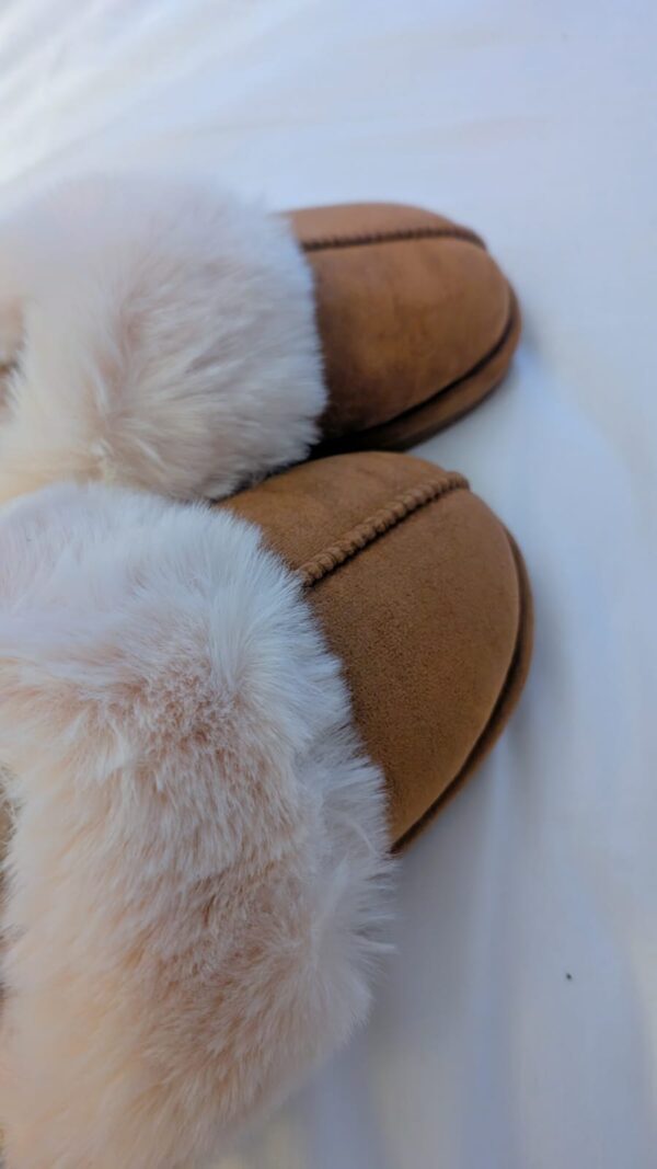 mules pantoufles dupe ugg slippers couleur rose poudré