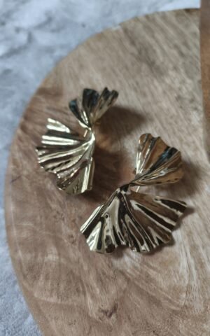 boucles d'oreilles doré en acier inoxydable forme pétales boutique en ligne rose carmel