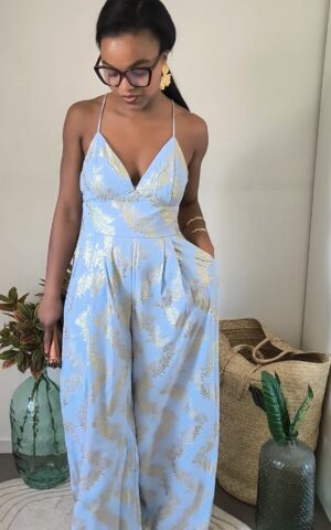 combinaison pantalon fluide femme bleu motifs dorés lacets dans le dos