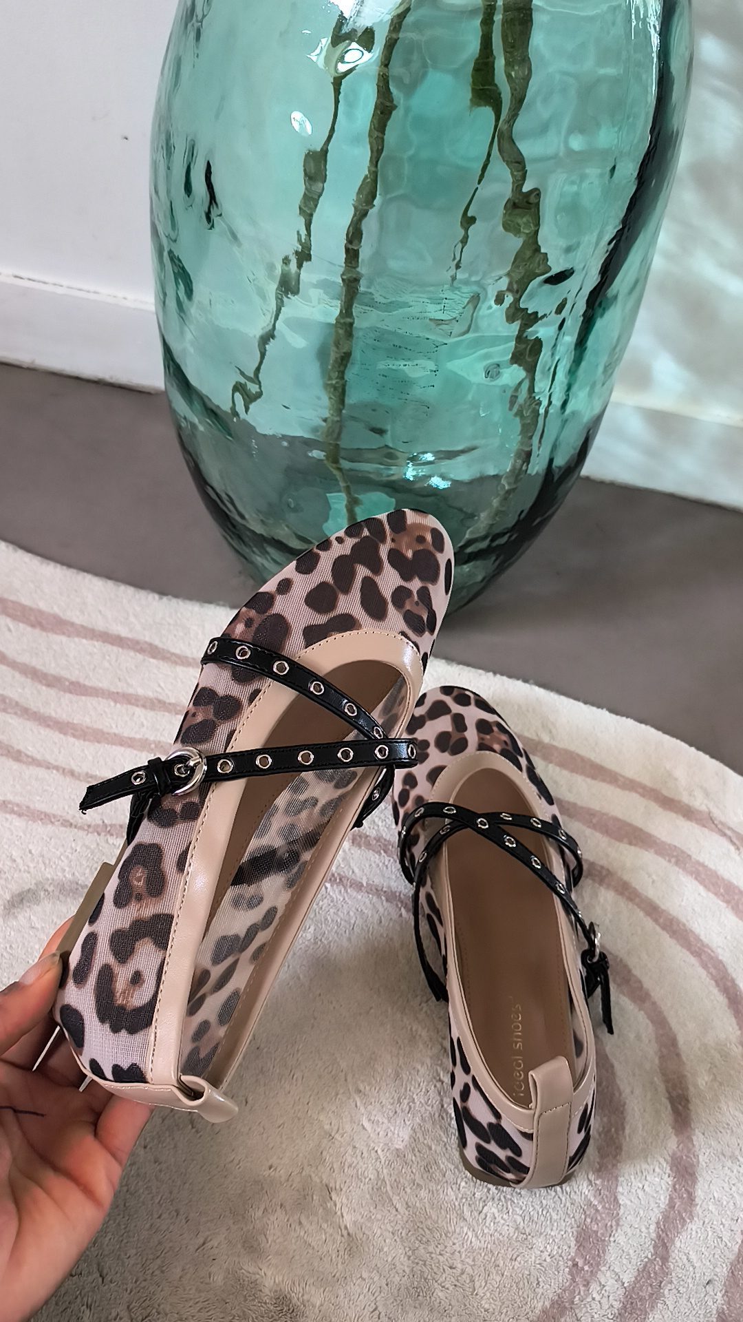 Ballerines leopard - tendances et sauvages – Image 3