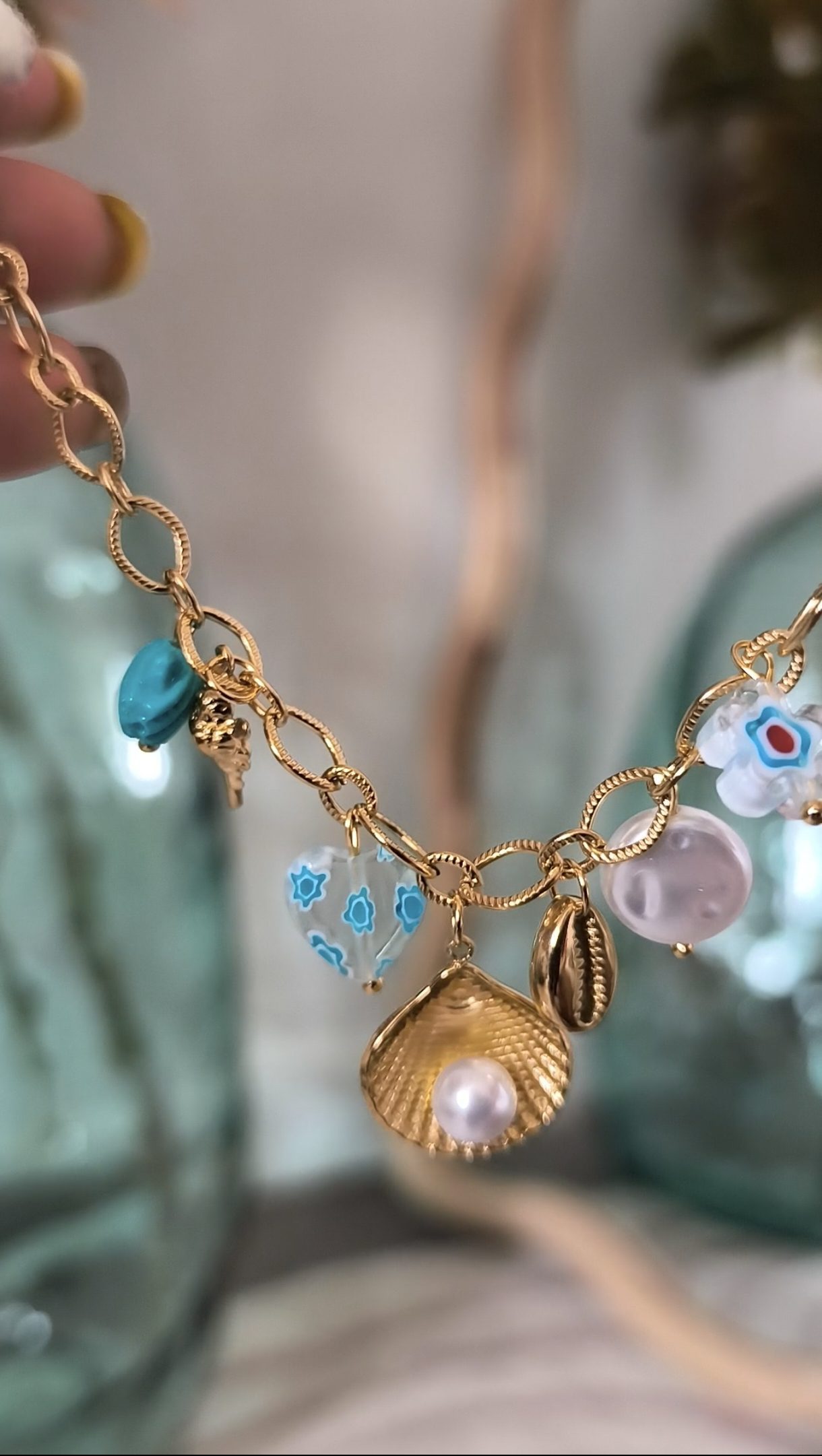 Bracelet avec Charms doré - Féminin et solaire – Image 3