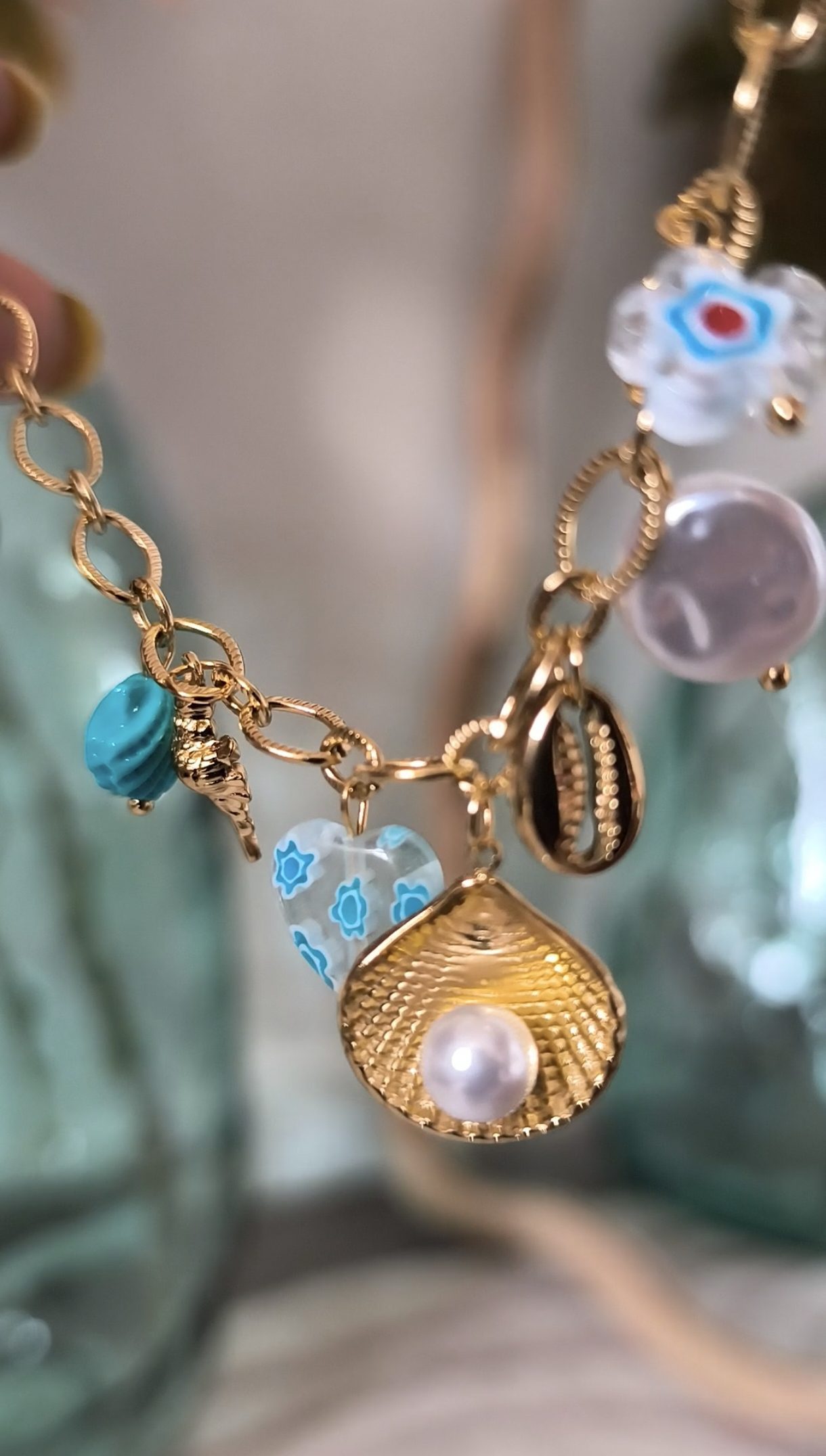 Bracelet avec Charms doré - Féminin et solaire – Image 2