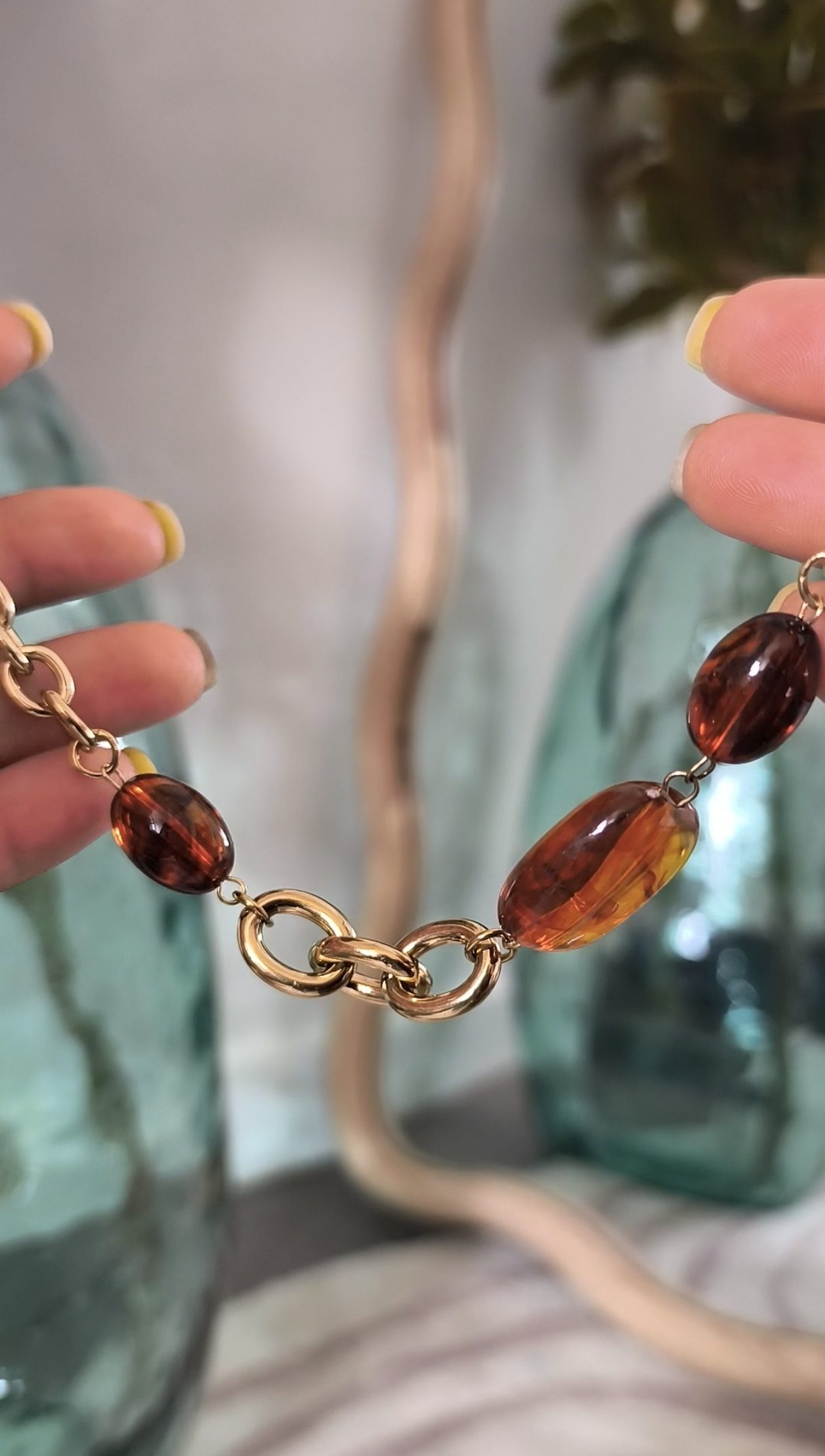 Bracelet doré - Féminin et solaire – Image 2