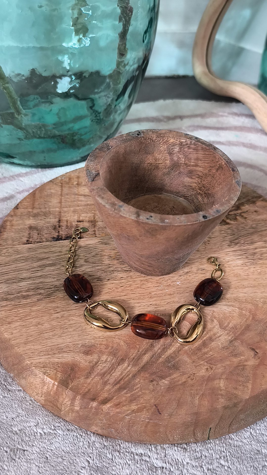 Bracelet doré - Féminin et solaire – Image 2