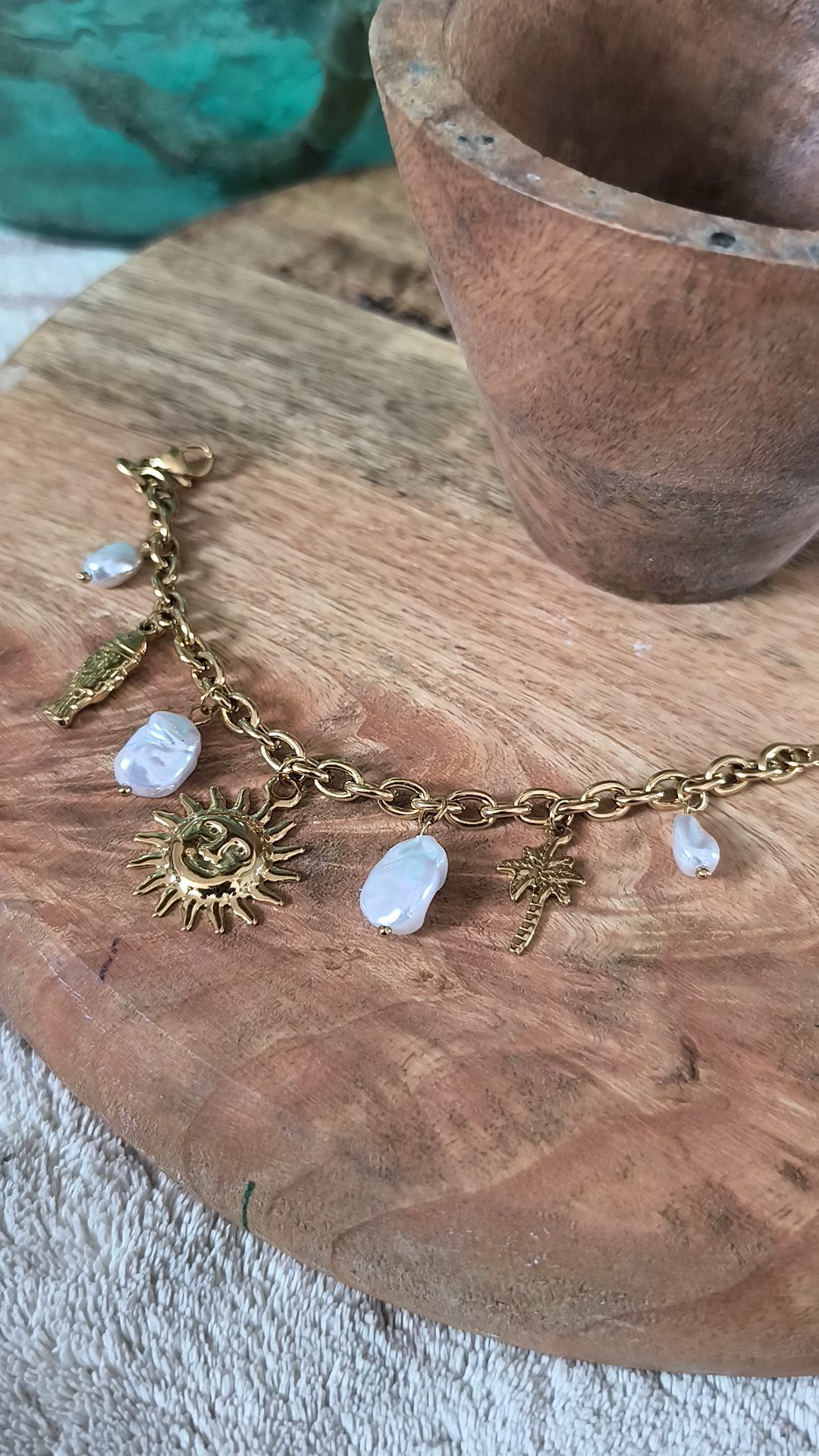 Bracelet avec Charms doré - Féminin et solaire