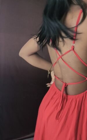 robe longue rouge cerise dos nu sans manches rose carmel